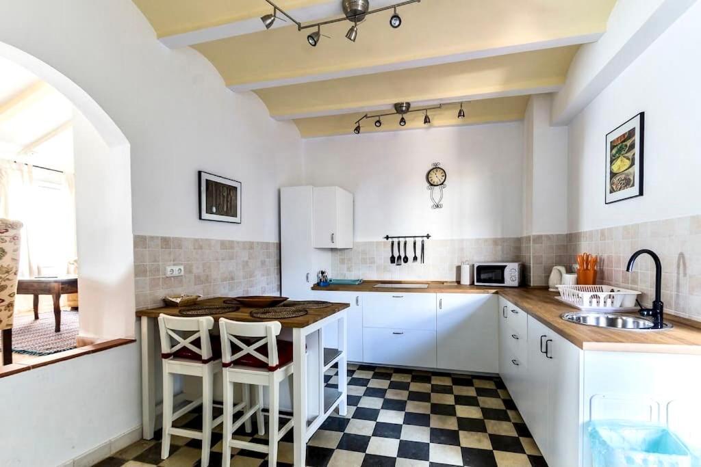 Апартаменты Casa Seven Jerez Херес-де-ла-Фронтера Экстерьер фото